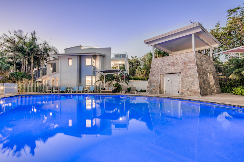 Coolum-at-the-beach-swimming-pool