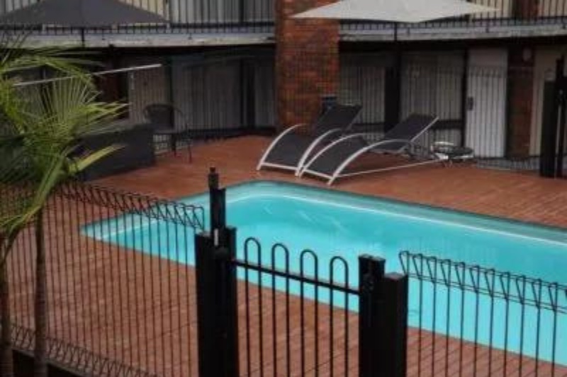 central-court-motel