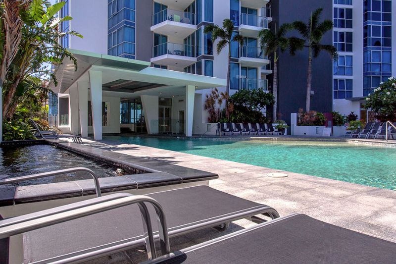 artique Artique Resort Surfers Paradise